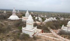 77 मंदिरों वाला गांव मध्य प्रदेश