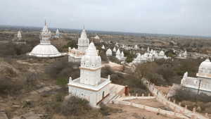 77 मंदिरों वाला गांव मध्य प्रदेश