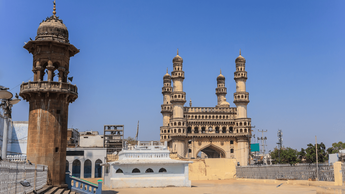 Hyderabad to Prayagraj