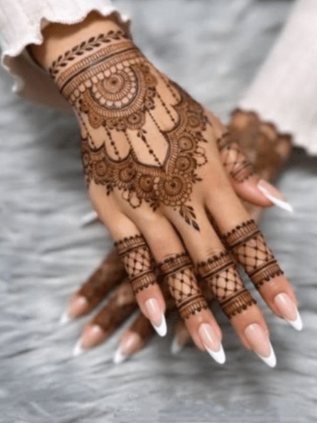 Stylish Back Hand Mehndi Design: स्टाइलिश बैक हैंड मेहंदी डिज़ाइन: हाथों की खूबसूरती बढ़ाने के लिए ट्रेंडी विकल्प