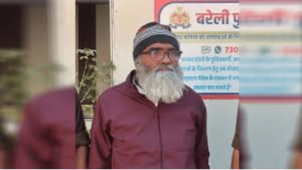 36 साल फरार :