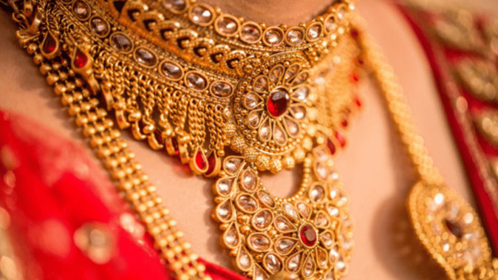 भारत में गोल्ड ETF निवेश का चार्ट और डिजिटल गोल्ड का कॉन्सेप्ट