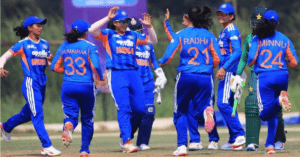 ACC महिला एशिया कप मैच के दौरान खिलाड़ियों का एक्शन दृश्य